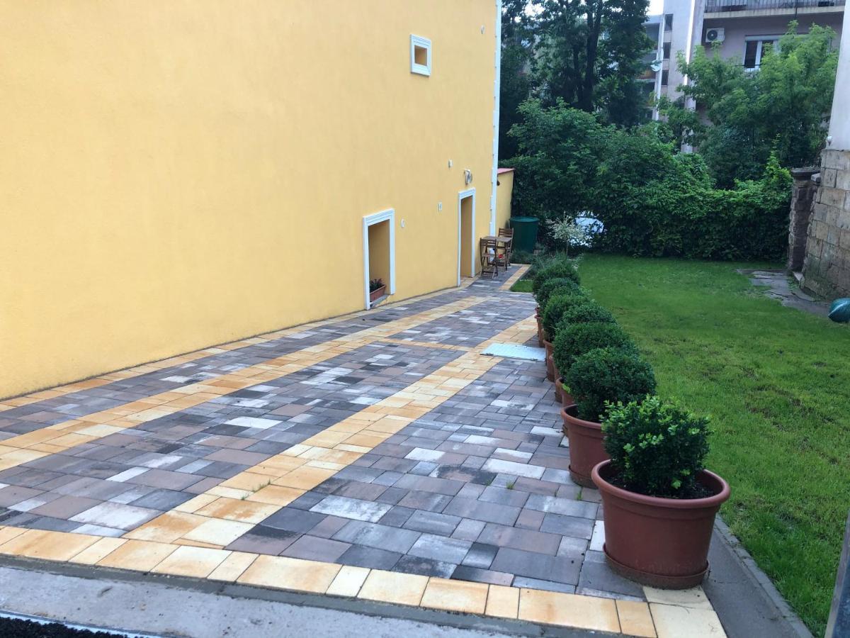 Rigo Lak Apartment Miskolc Exterior photo
